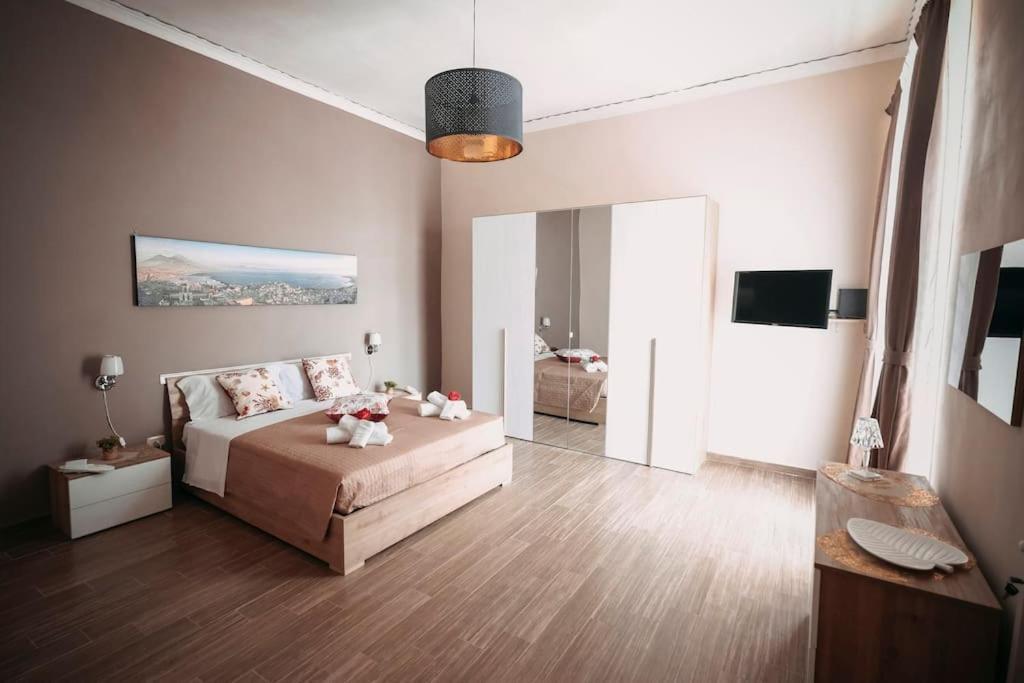 Historical Center Valery Sweet House Appartement Napels Buitenkant foto